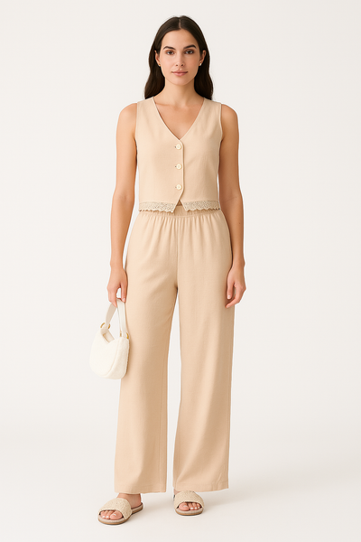 Ensemble Femme Gilet et Pantalon Large – Coupe Cintrée – Détail Dentelle – Tissu Respirant