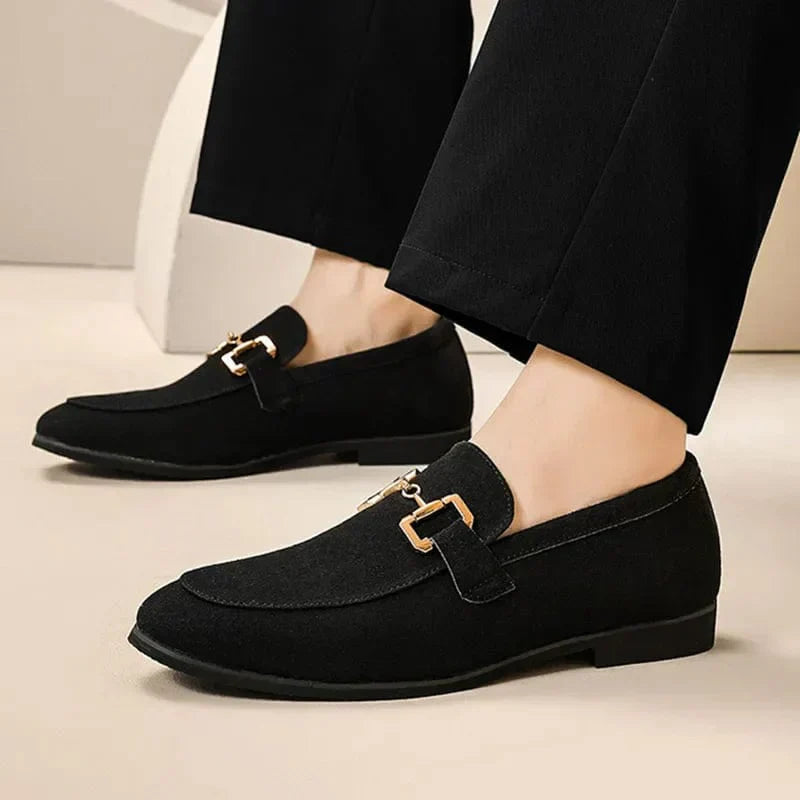 Nero - Mocassins en daim avec boucle en métal