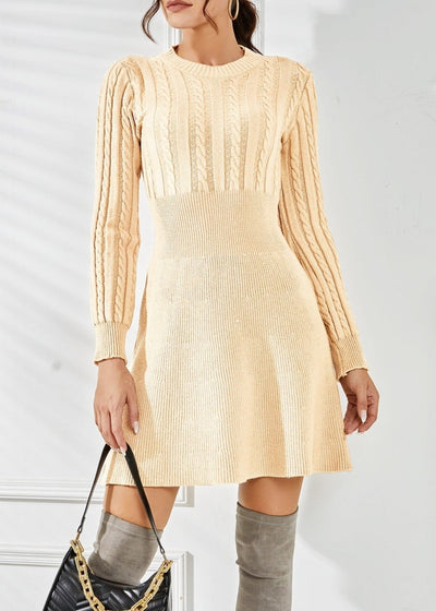 Robe pull élégante et intemporelle
