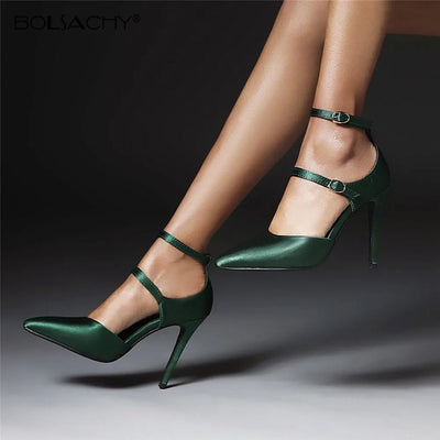 Escarpins en satin