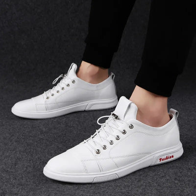 Baskets romaines en cuir de vache