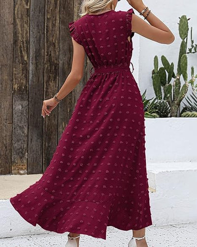 Robe longue avec tissu texturé et volants - Robe d'été élégante avec encolure en V et ceinture à nœuds