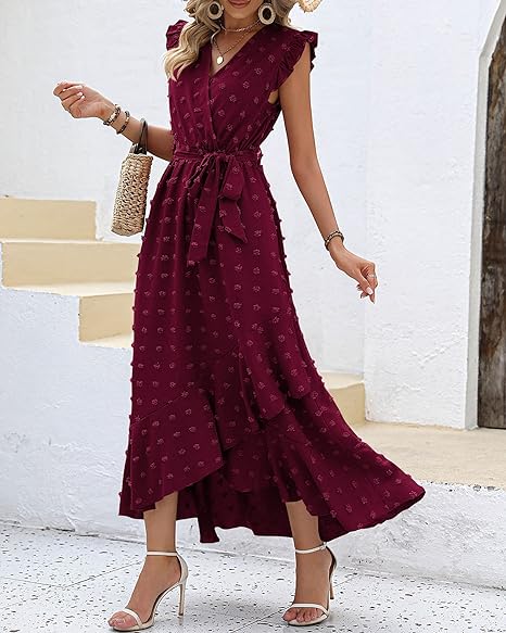 Robe longue avec tissu texturé et volants - Robe d'été élégante avec encolure en V et ceinture à nœuds