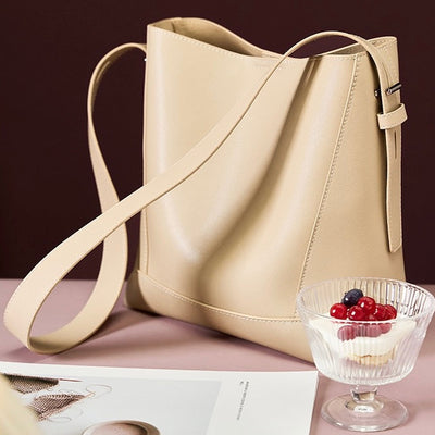Sac à bandoulière et à l'épaule en cuir véritable grand modèle à sez pour homme
