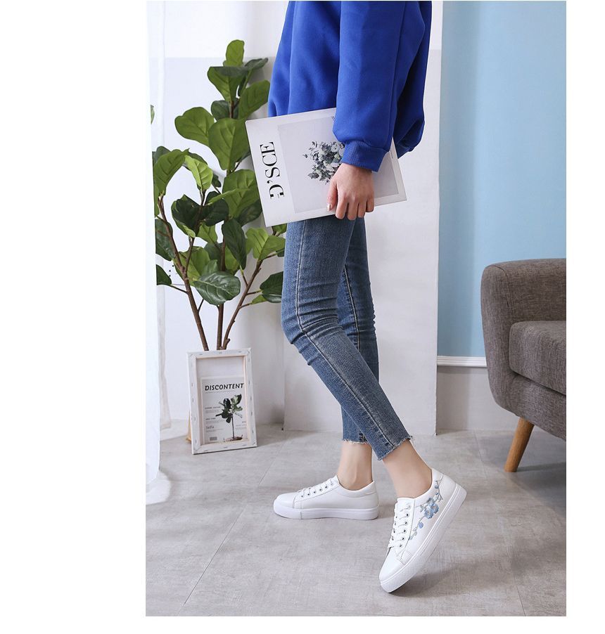 Madeleine | Chaussure Conception De Fleurs Pour Femme | Blanche