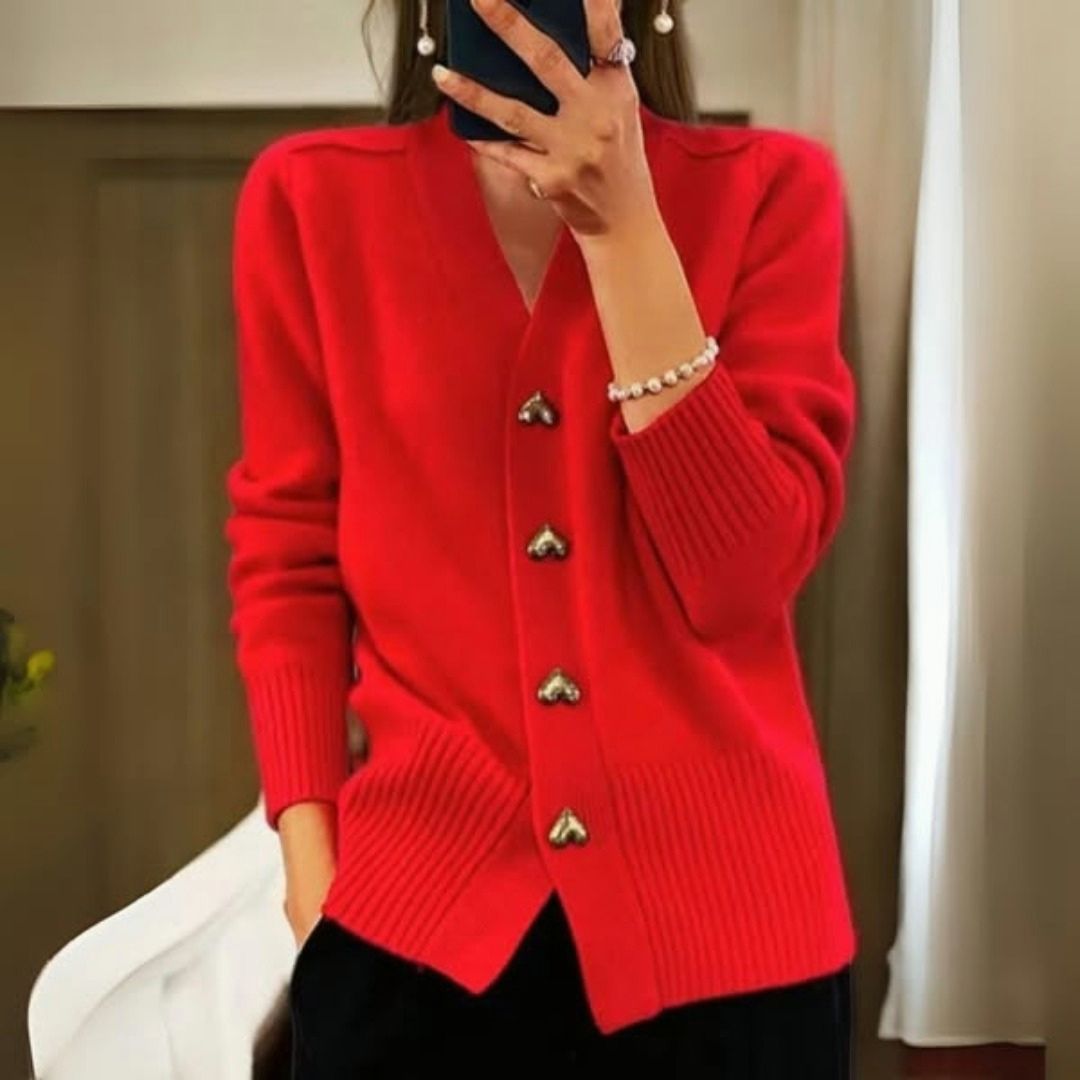 Cardigan élégant à boutons en forme de cœur