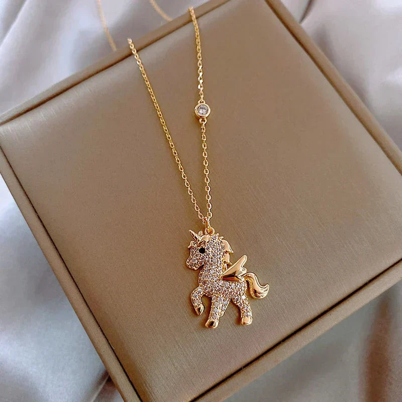 Collier en Zirconium Licorne en Or