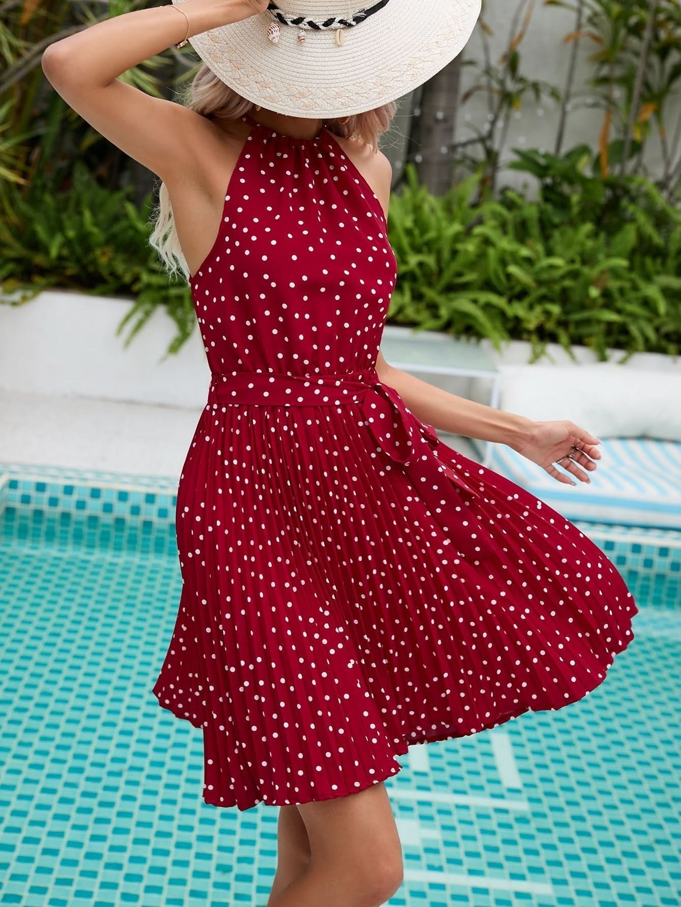 Morgane™| Robe élégante sans manches à pois