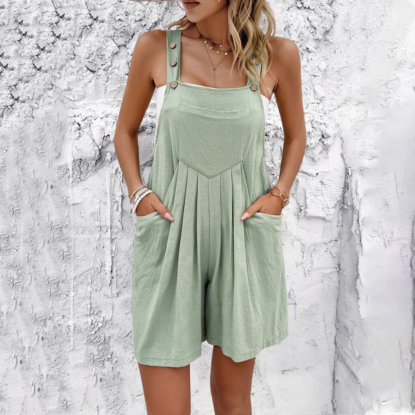 Combinaison Short Femme – Coupe Décontractée – Tissu Respirant – Bretelles Boutonnées