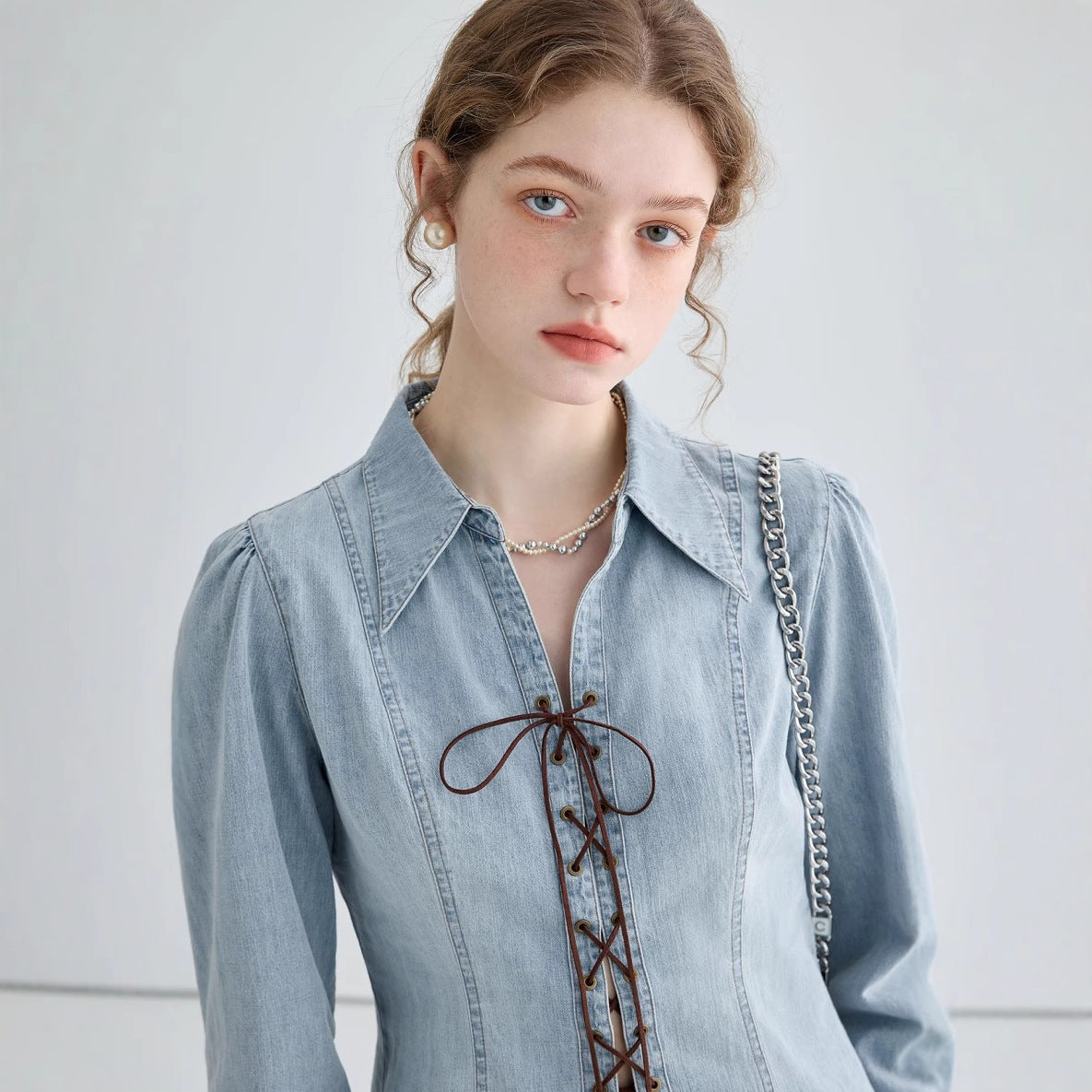 Veste chemise femme – Coupe cintrée – Devant lacé – Manches longues structurées
