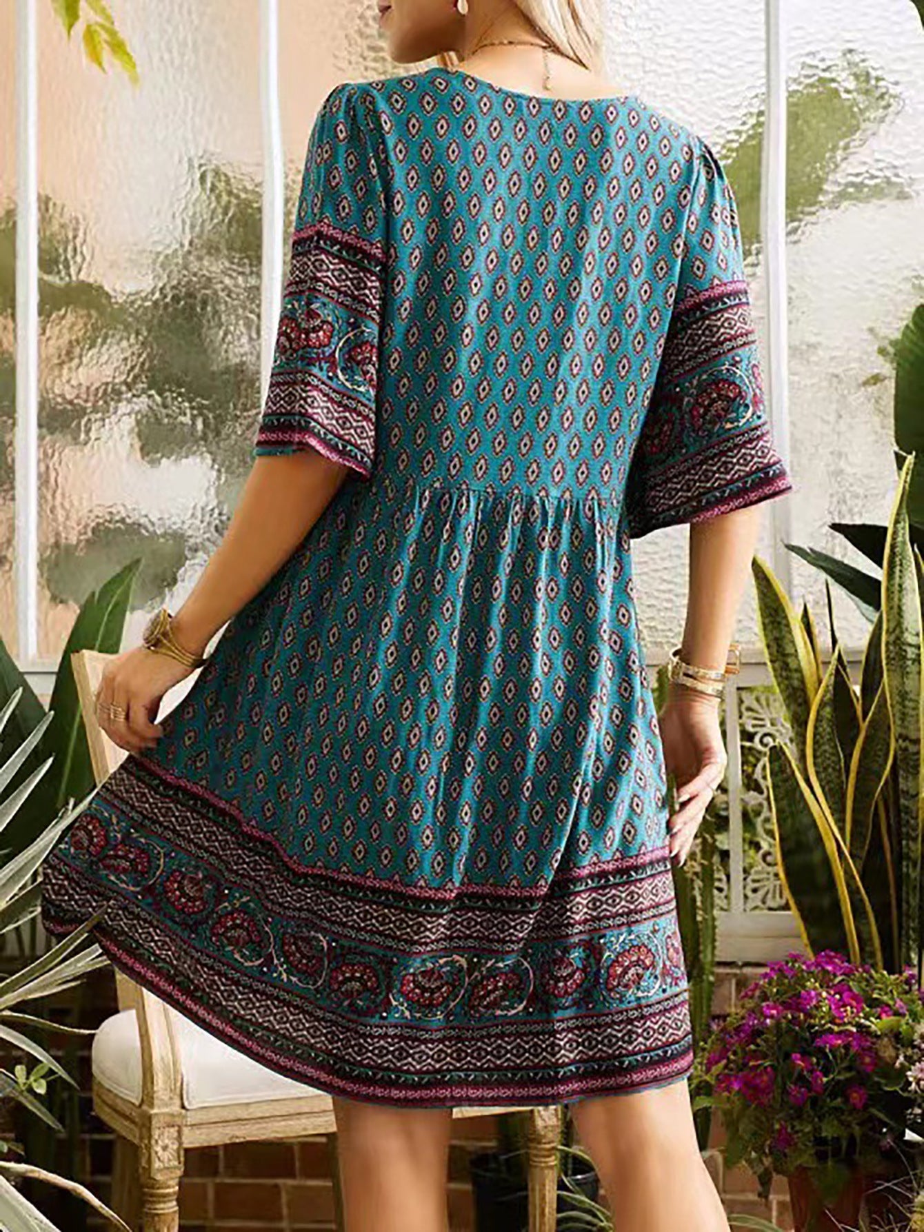 Robe bohème femme – Décolleté en V – Manches courtes – Imprimé ethnique