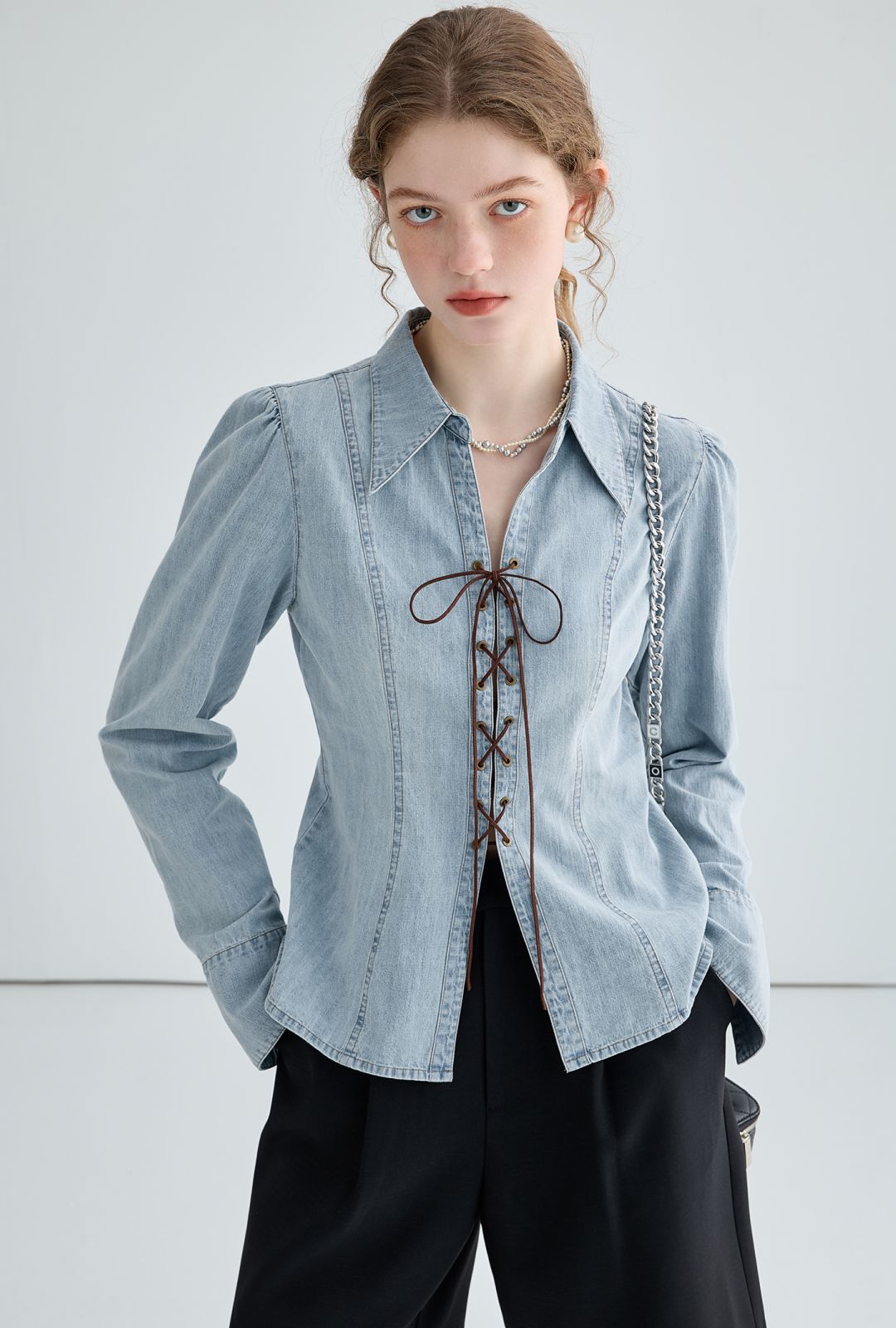 Veste chemise femme – Coupe cintrée – Devant lacé – Manches longues structurées