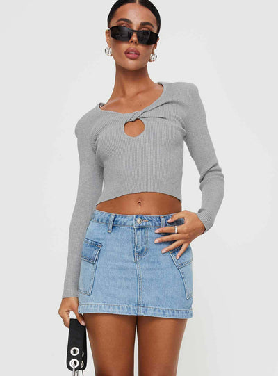 Jupe mini femme – Coupe slim – Denim structuré – Poches avant – Fermeture boutonnée
