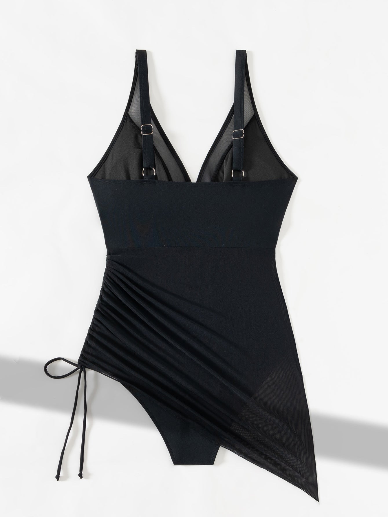 Esmee | Maillot de bain gainant en résille avec sarong intégré