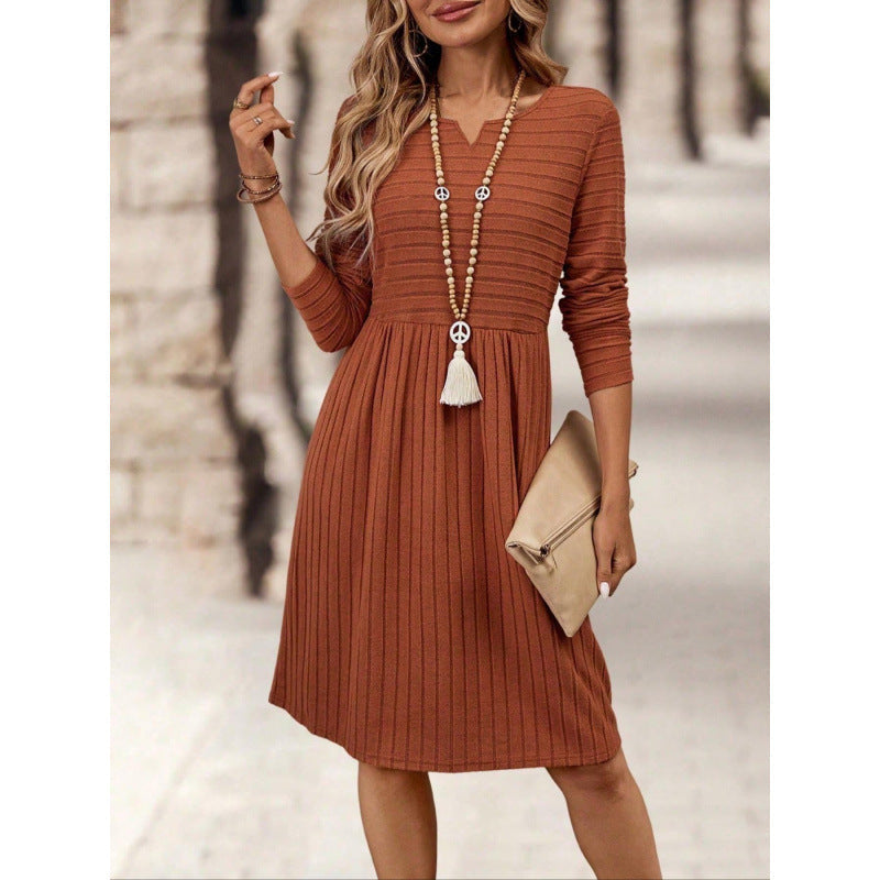 Robe femme – Maille douce – Coupe décontractée – Manches longues – Col en V
