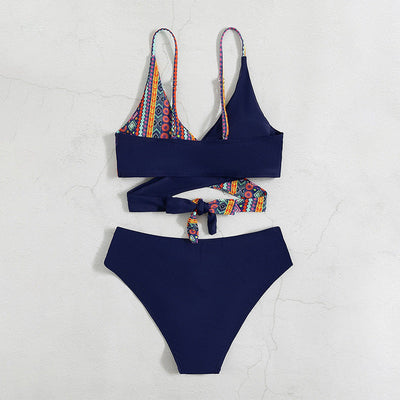 Maillot de bain femme – Bikini échancré – Motif géométrique – Tissu extensible respirant