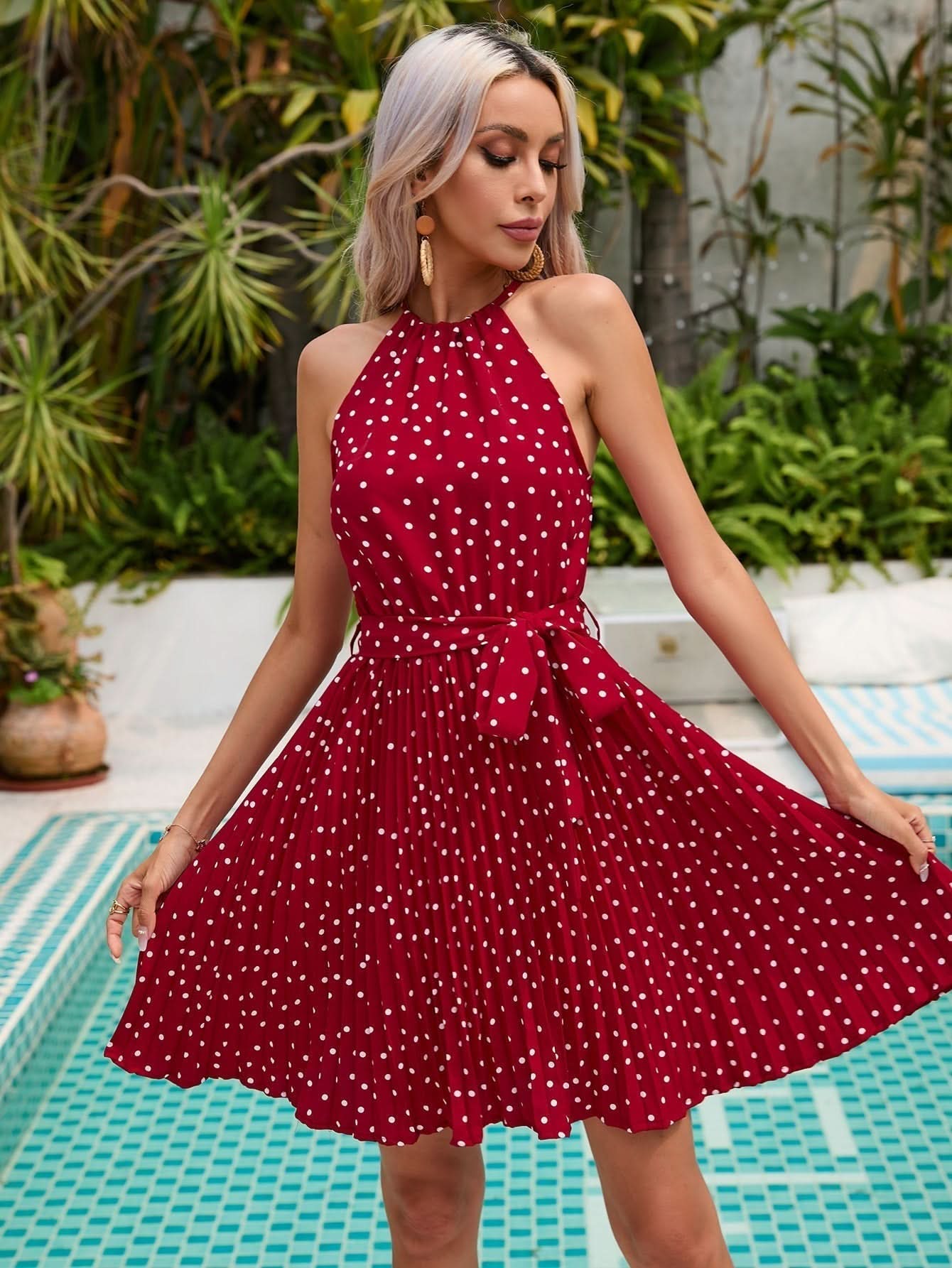 Morgane™| Robe élégante sans manches à pois