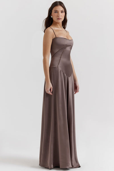 Robe de soirée femme – Coupe évasée longue – Bretelles fines – Taille ajourée