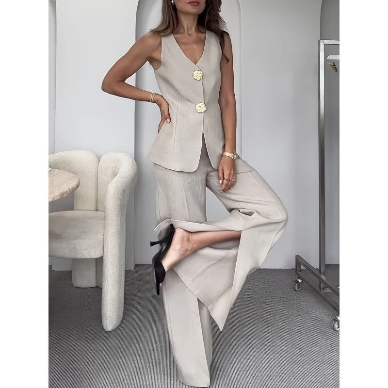 Gilet femme – Coupe cintrée – Décolleté en V – Tissu structuré élégant