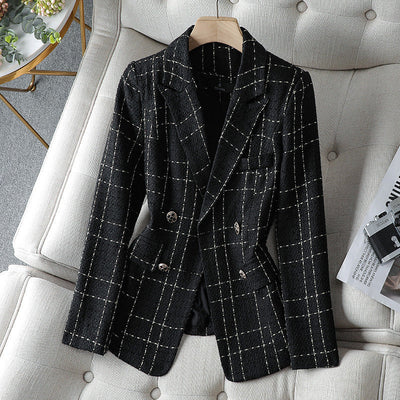 Blazer femme – Coupe cintrée – Tweed texturé – Boutonnage croisé – Détails élégants