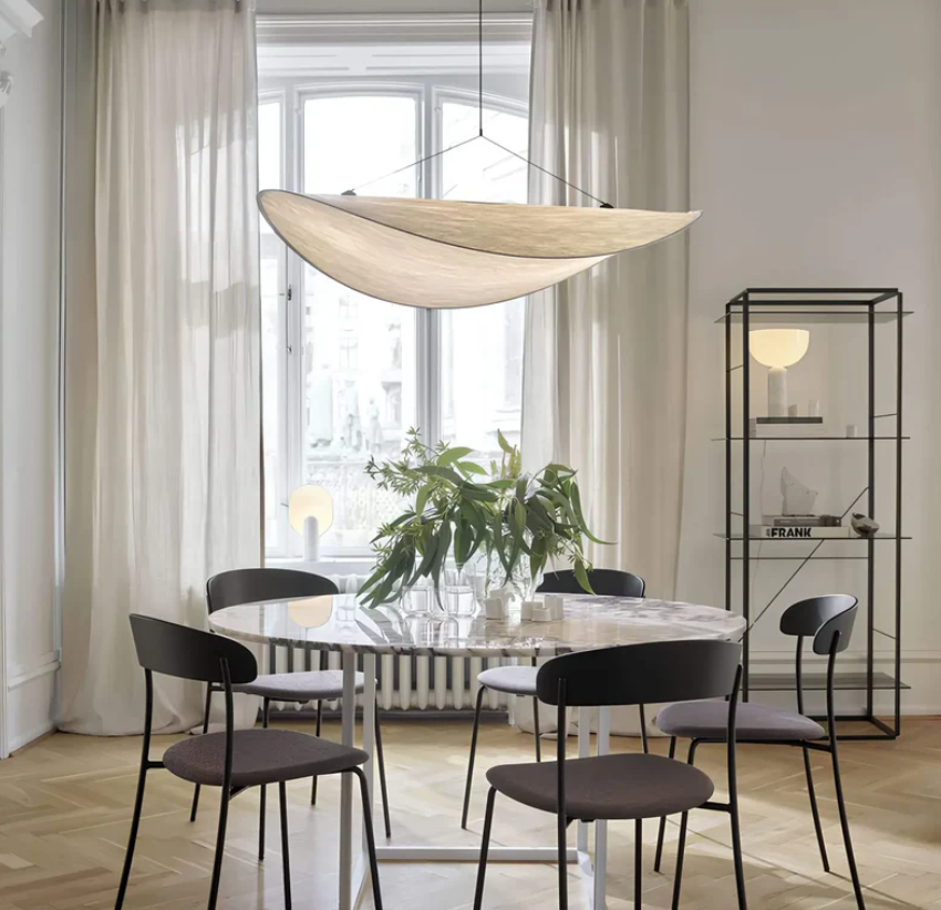 Lumière - Plafonnier Fait Main en Soie - Éclairage Élégant et Unique