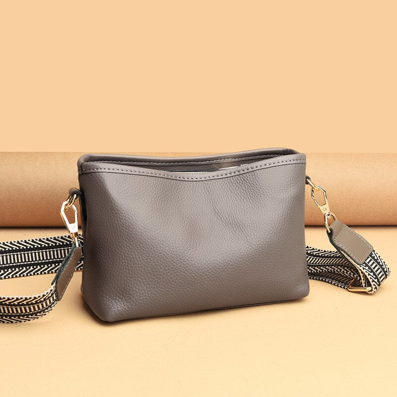 Petit sac à bandoulière pour femmes avec large sangle pour guitare