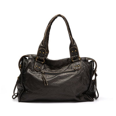 Rachel Carryall – Un style pour la classe et au-delà