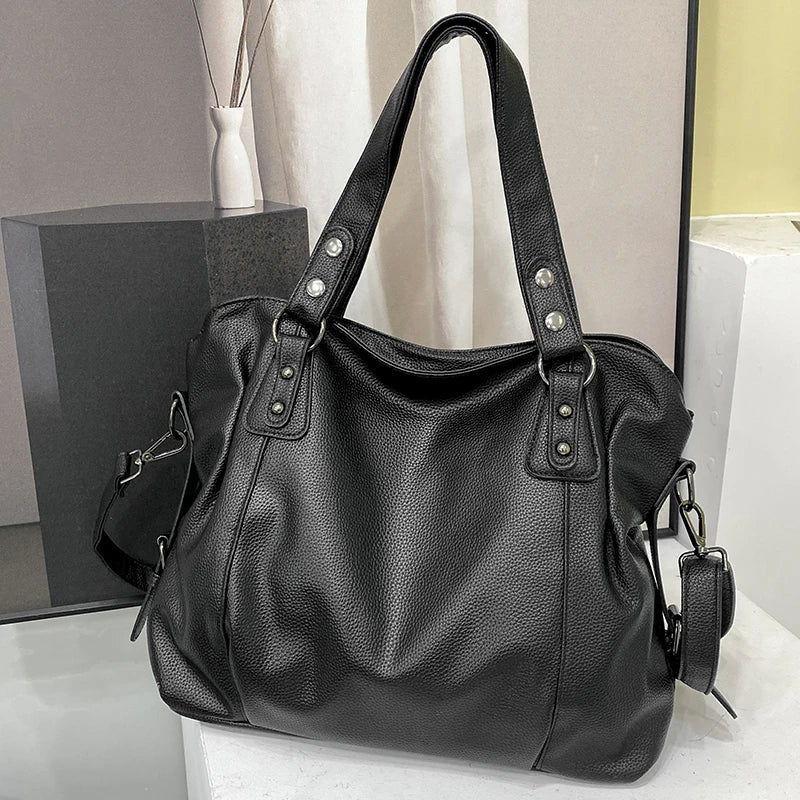 Grand sac à main de voyage spacieux pour femmes | Parfait pour votre prochain voyage | Shakeera