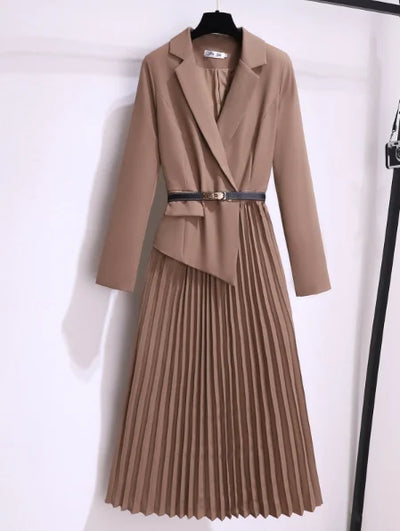 Robe Blazer Plissée | Élégance Moderne | Silhouette Ajustée