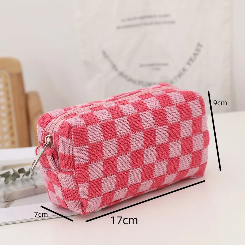 Amara - Trousse de maquillage à carreaux pour l'an 2000
