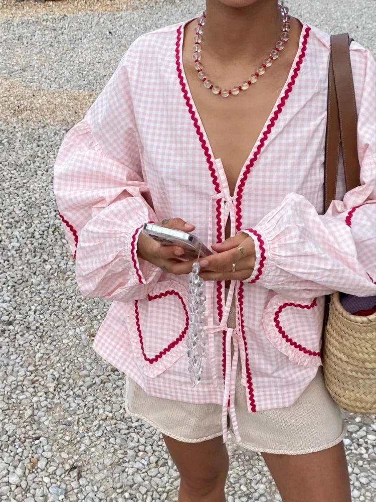Isabelle™ | blouse élégante en forme de cœur