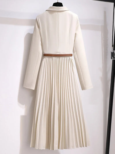 Robe Blazer Plissée | Élégance Moderne | Silhouette Ajustée