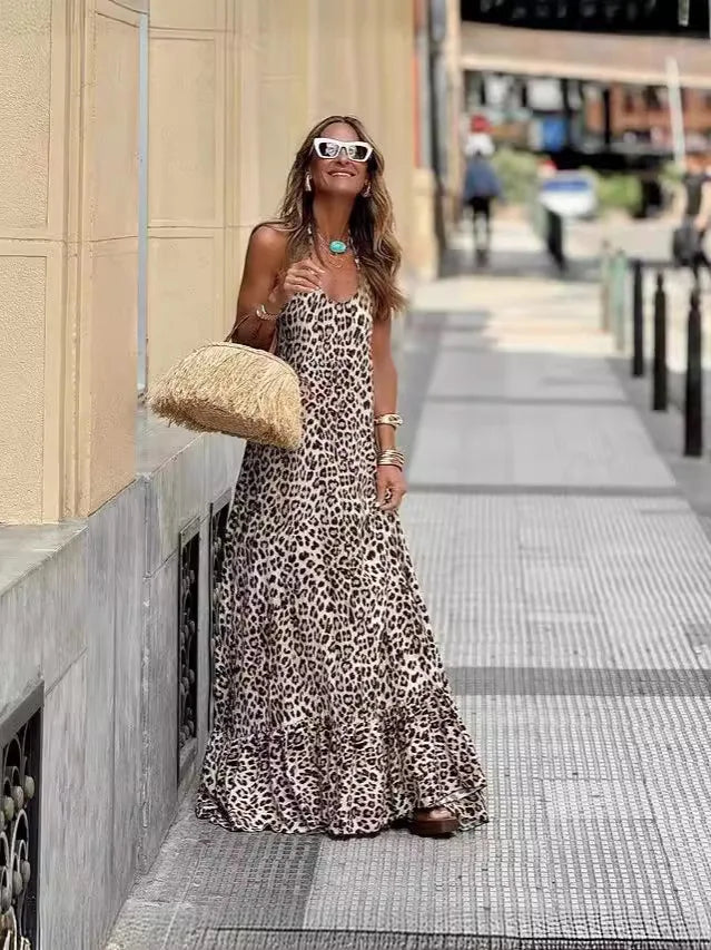 Soline – robe longue fluide imprimé léopard dos nu