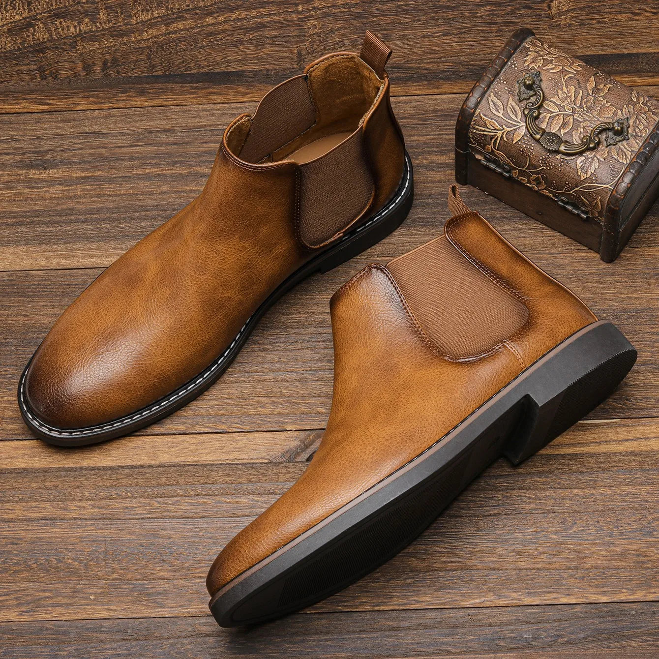Bottes Chelsea modernes en cuir