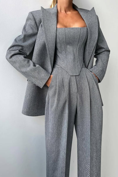 Dolce™ - Ensemble de trois pièces avec blazer double boutonnage