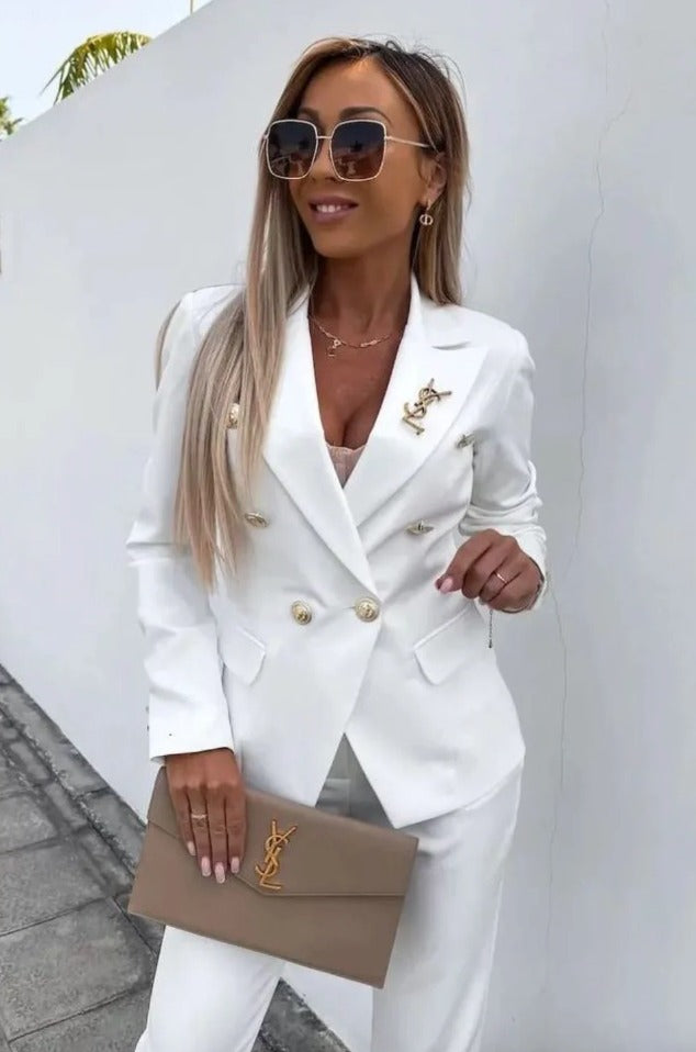 Ensemble chic et élégant