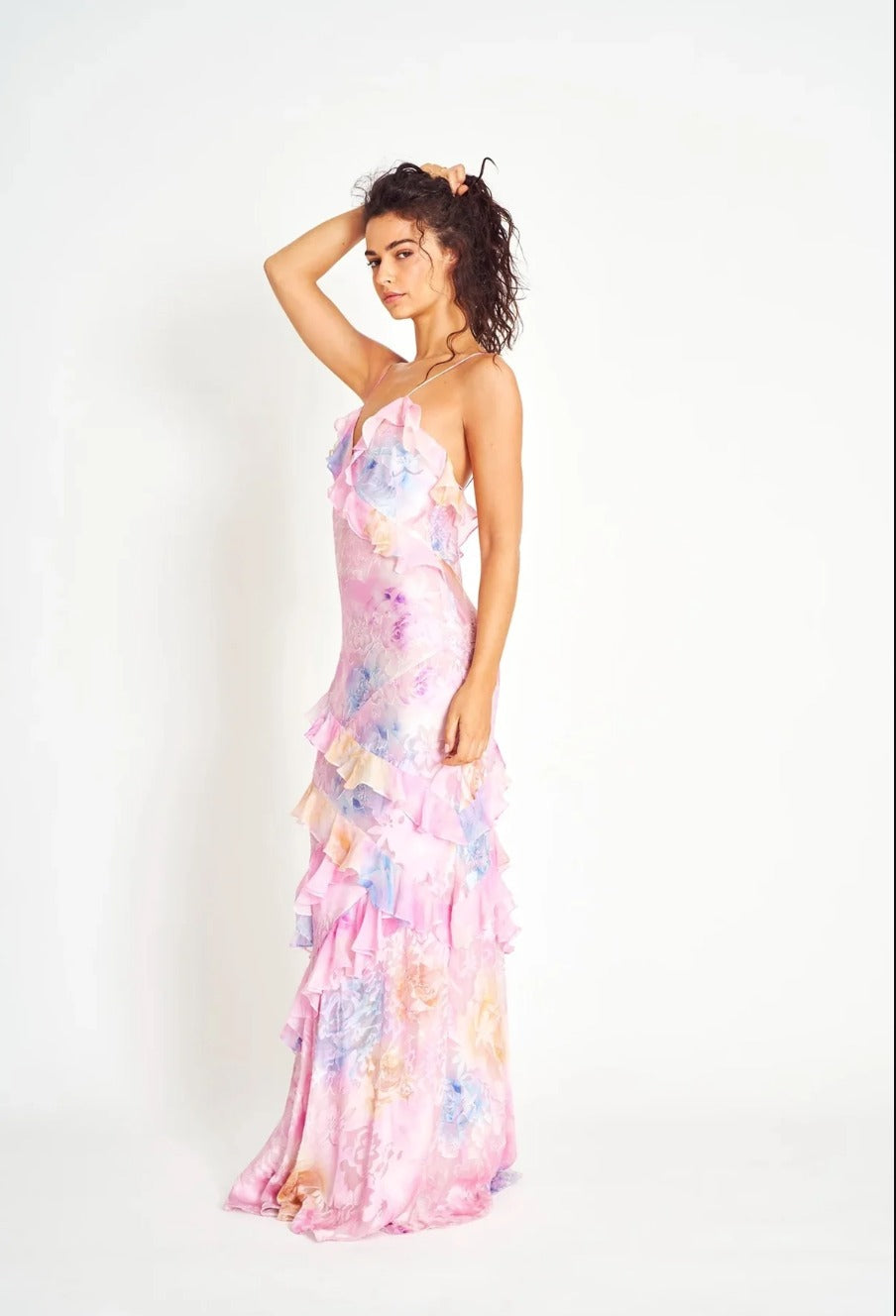 Linda – Robe longue fleurie élégante