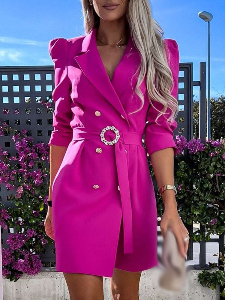 Robe Blazer Femme – Coupe Cintrée – Double Boutonnage – Ceinture à Boucle – Manches 3/4