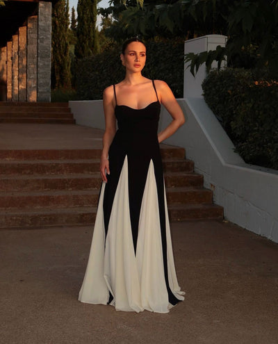 Eliana™ | Robe Longue Évasée Bicolore Élégante