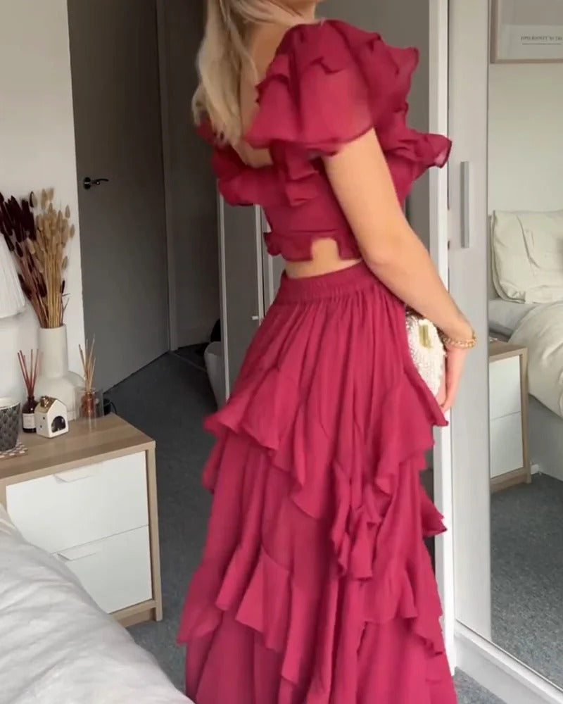 Robe dos nu à manches volantées et col carré