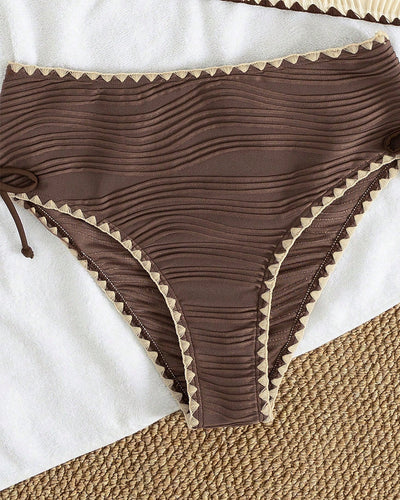 Bikini Two-Piece Set Avec Col Halter et Design Couleurs Contraste