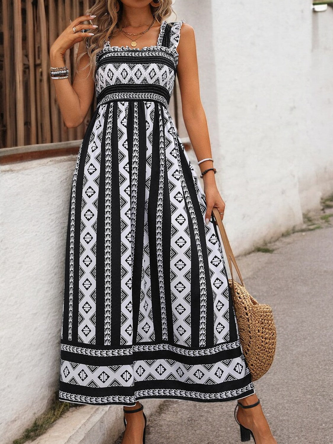 Renée - Robe Maxi Décolleté Carré Imprimé