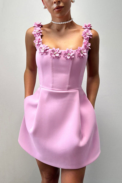 Cindy | Mini robe de soirée avec applications florales