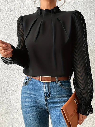 Kolbrun | Top plissé chic avec manches en filet pour femmes