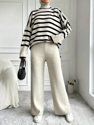 Layla™ - Ensemble de pantalons à col roulé rayé élégant