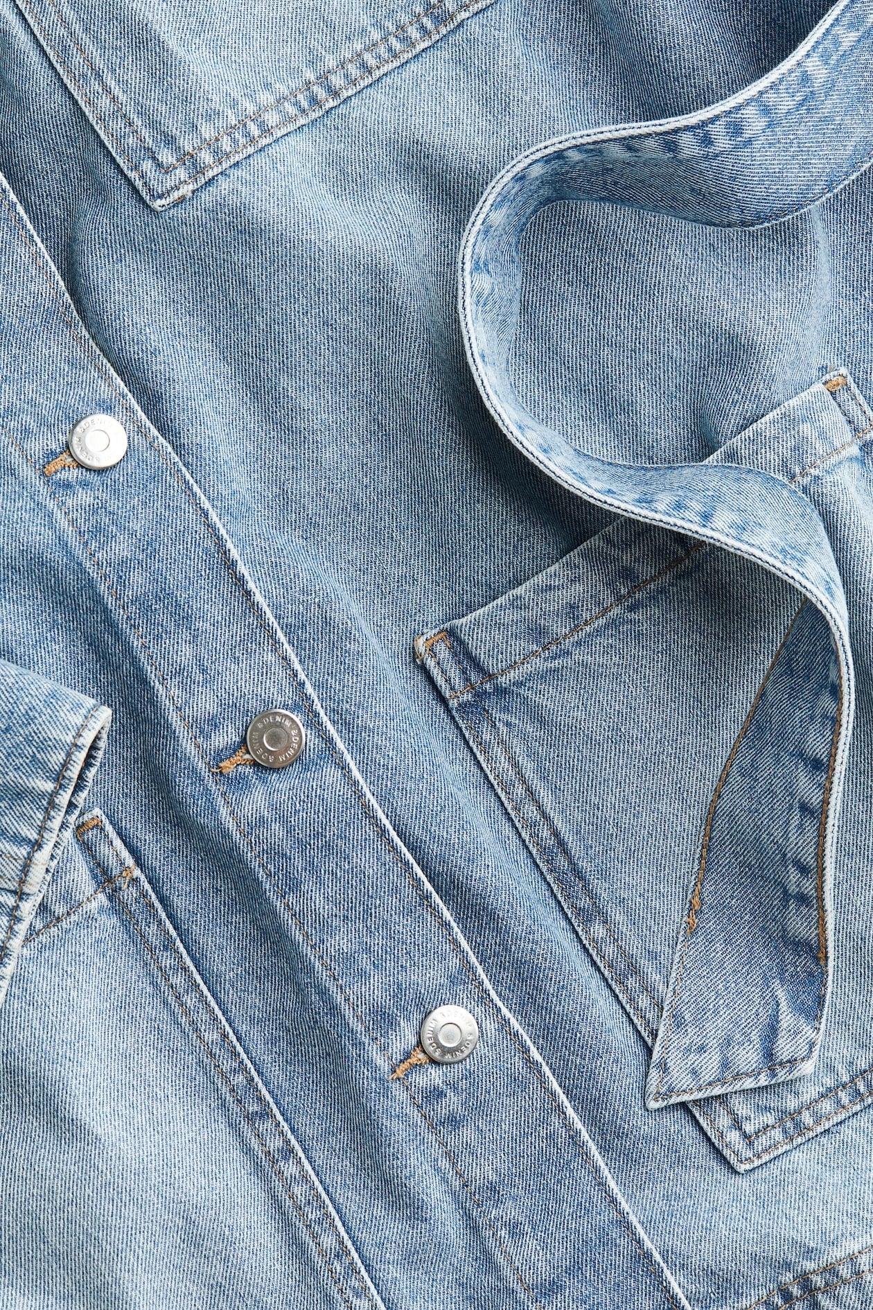 Veste en jean à nouer