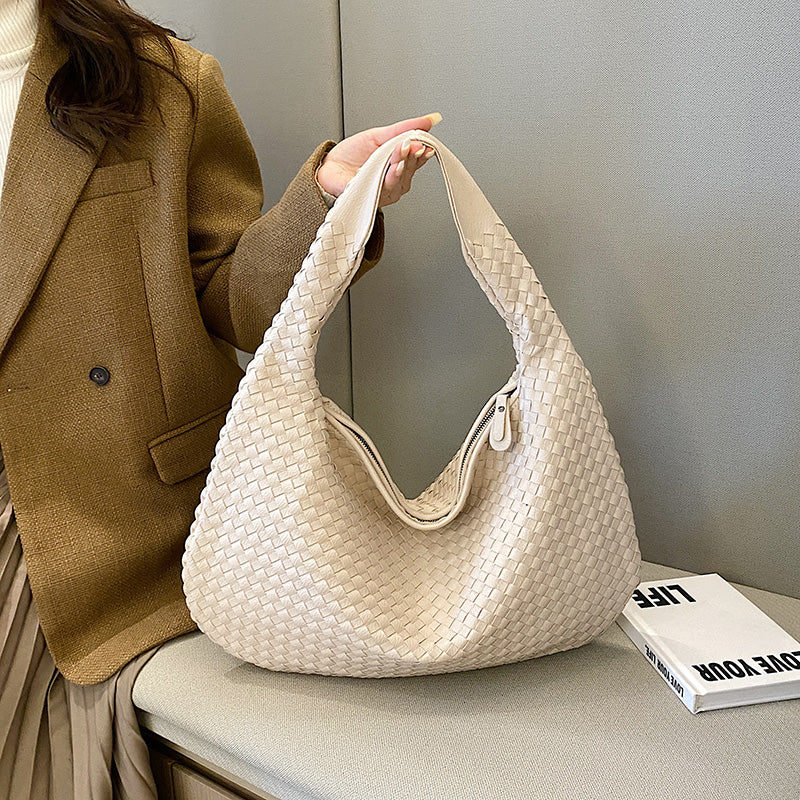 Maria | Sac tressé en cuir vegan