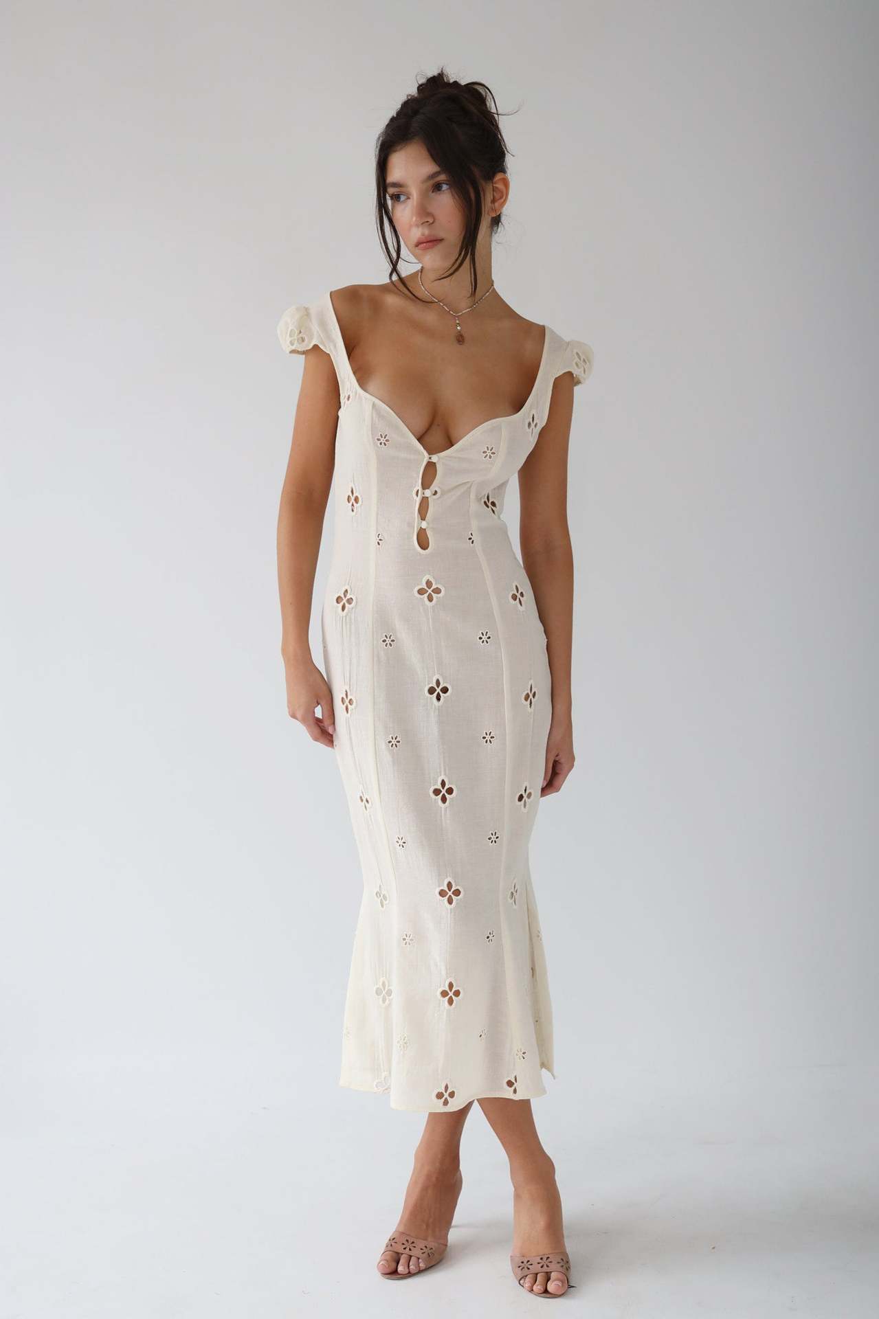 Sylvie | Robe Queue De Poisson Blanche Pour Femme | Midi