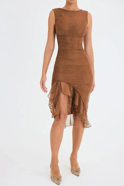 Robe mi-longue à fronces irrégulières