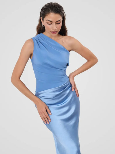 Chiara™ Robe Satinée Épure